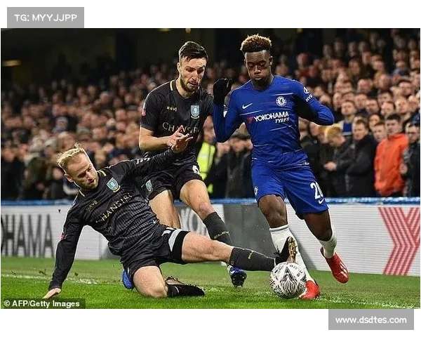 如何向拜仁俱乐部表达冬窗加盟愿望并争取转会机会