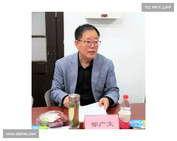 帽子戏法的由来与演变 探寻这一足球术语背后的历史故事